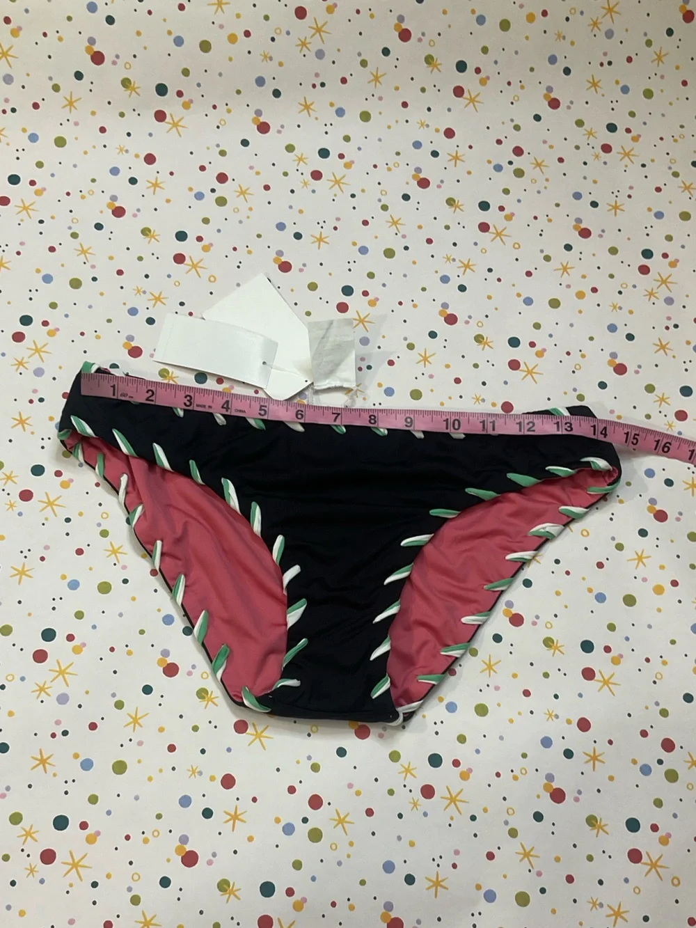 NWT Becca Camille Reversible American Fit Bikini Bottom Size Medium Black Pink